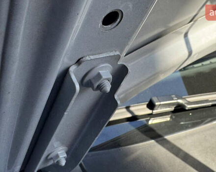 Серый Фольксваген Пассат, объемом двигателя 1.97 л и пробегом 175 тыс. км за 22741 $, фото 48 на Automoto.ua