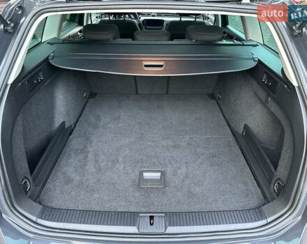 Серый Фольксваген Пассат, объемом двигателя 1.97 л и пробегом 216 тыс. км за 22999 $, фото 21 на Automoto.ua