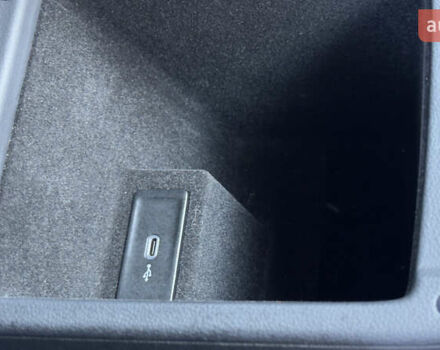 Серый Фольксваген Пассат, объемом двигателя 1.97 л и пробегом 175 тыс. км за 22741 $, фото 57 на Automoto.ua