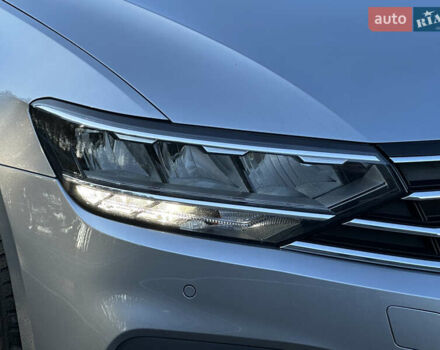 Серый Фольксваген Пассат, объемом двигателя 2 л и пробегом 208 тыс. км за 21999 $, фото 16 на Automoto.ua