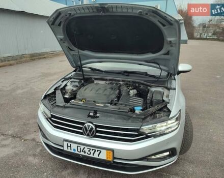 Серый Фольксваген Пассат, объемом двигателя 1.97 л и пробегом 210 тыс. км за 20000 $, фото 23 на Automoto.ua