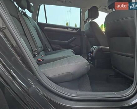 Сірий Фольксваген Пассат, об'ємом двигуна 2 л та пробігом 179 тис. км за 22990 $, фото 153 на Automoto.ua