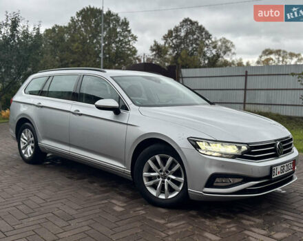 Фольксваген Пассат 2021 в Стрые на Automoto.ua Серый Фольксваген Пассат, объемом двигателя 1.97 л и пробегом 190 тыс. км за 19999 $, фото 9 на Automoto.ua