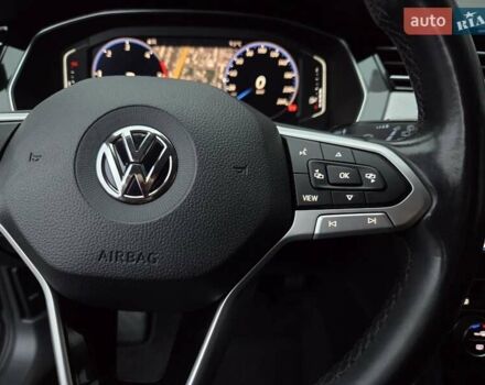 Сірий Фольксваген Пассат, об'ємом двигуна 2 л та пробігом 179 тис. км за 22990 $, фото 121 на Automoto.ua