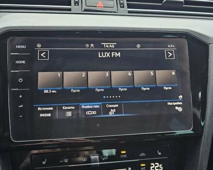 Серый Фольксваген Пассат, объемом двигателя 1.97 л и пробегом 220 тыс. км за 18500 $, фото 33 на Automoto.ua