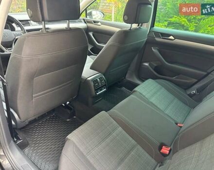 Серый Фольксваген Пассат, объемом двигателя 2 л и пробегом 219 тыс. км за 24308 $, фото 16 на Automoto.ua