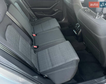 Серый Фольксваген Пассат, объемом двигателя 1.97 л и пробегом 195 тыс. км за 22500 $, фото 31 на Automoto.ua