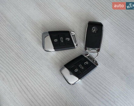 Серый Фольксваген Пассат, объемом двигателя 1.97 л и пробегом 211 тыс. км за 26999 $, фото 22 на Automoto.ua