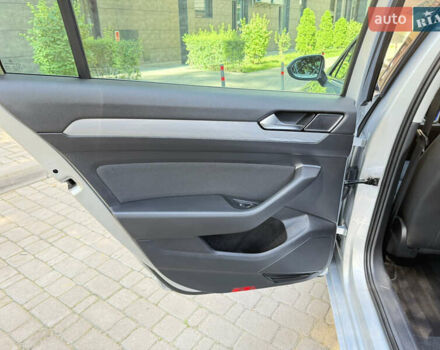 Сірий Фольксваген Пассат, об'ємом двигуна 1.4 л та пробігом 162 тис. км за 24999 $, фото 51 на Automoto.ua