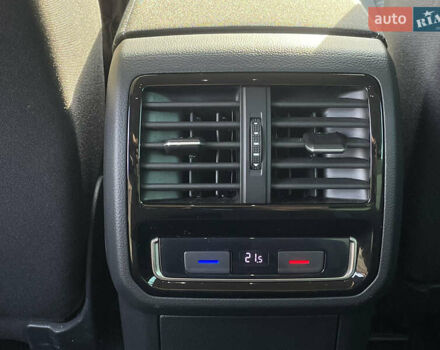 Серый Фольксваген Пассат, объемом двигателя 2 л и пробегом 195 тыс. км за 20954 $, фото 24 на Automoto.ua