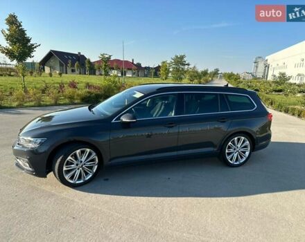 Серый Фольксваген Пассат, объемом двигателя 1.97 л и пробегом 187 тыс. км за 22999 $, фото 2 на Automoto.ua