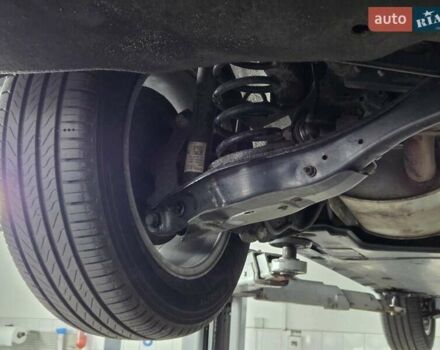 Сірий Фольксваген Пассат, об'ємом двигуна 2 л та пробігом 179 тис. км за 22990 $, фото 81 на Automoto.ua