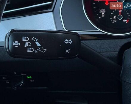 Серый Фольксваген Пассат, объемом двигателя 1.97 л и пробегом 179 тыс. км за 20900 $, фото 27 на Automoto.ua