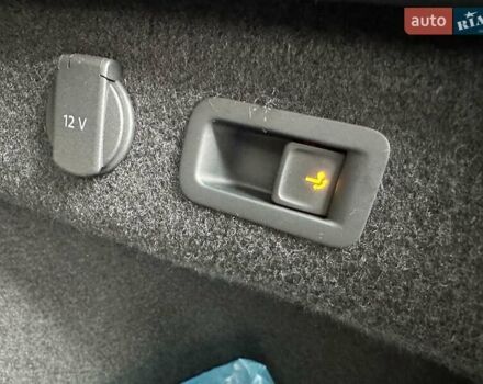 Серый Фольксваген Пассат, объемом двигателя 2 л и пробегом 219 тыс. км за 24308 $, фото 20 на Automoto.ua