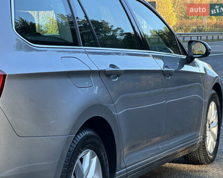 Серый Фольксваген Пассат, объемом двигателя 2 л и пробегом 208 тыс. км за 21999 $, фото 26 на Automoto.ua