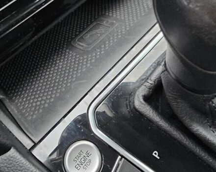 Серый Фольксваген Пассат, объемом двигателя 1.97 л и пробегом 220 тыс. км за 18500 $, фото 21 на Automoto.ua