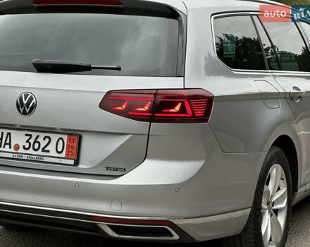 Серый Фольксваген Пассат, объемом двигателя 2 л и пробегом 181 тыс. км за 26699 $, фото 57 на Automoto.ua