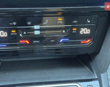 Серый Фольксваген Пассат, объемом двигателя 1.97 л и пробегом 175 тыс. км за 22741 $, фото 41 на Automoto.ua