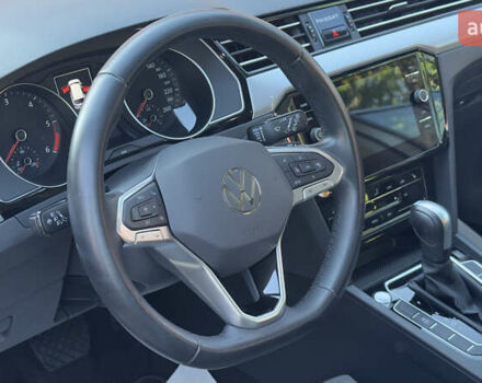 Серый Фольксваген Пассат, объемом двигателя 1.97 л и пробегом 175 тыс. км за 22741 $, фото 28 на Automoto.ua