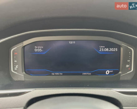 Серый Фольксваген Пассат, объемом двигателя 1.97 л и пробегом 230 тыс. км за 23999 $, фото 40 на Automoto.ua