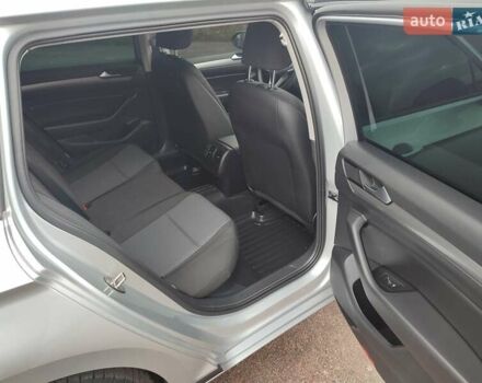 Серый Фольксваген Пассат, объемом двигателя 1.97 л и пробегом 210 тыс. км за 20000 $, фото 37 на Automoto.ua