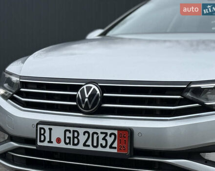 Сірий Фольксваген Пассат, об'ємом двигуна 2 л та пробігом 191 тис. км за 19777 $, фото 16 на Automoto.ua