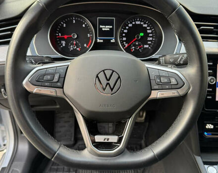 Серый Фольксваген Пассат, объемом двигателя 1.97 л и пробегом 30 тыс. км за 33499 $, фото 13 на Automoto.ua