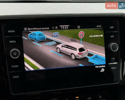 Сірий Фольксваген Пассат, об'ємом двигуна 2 л та пробігом 191 тис. км за 19777 $, фото 112 на Automoto.ua