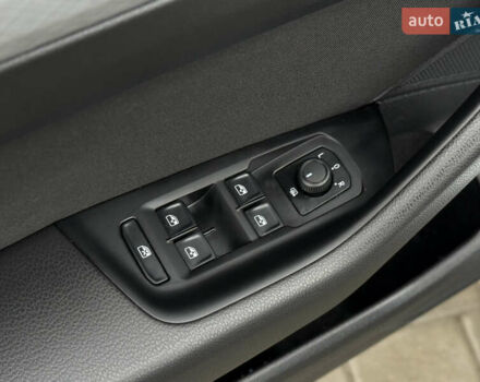 Сірий Фольксваген Пассат, об'ємом двигуна 2 л та пробігом 191 тис. км за 19777 $, фото 70 на Automoto.ua