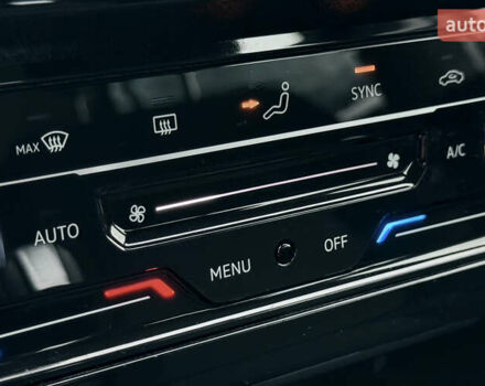 Сірий Фольксваген Пассат, об'ємом двигуна 2 л та пробігом 191 тис. км за 19777 $, фото 107 на Automoto.ua