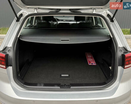 Сірий Фольксваген Пассат, об'ємом двигуна 2 л та пробігом 191 тис. км за 19777 $, фото 126 на Automoto.ua