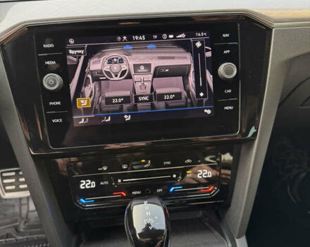 Серый Фольксваген Пассат, объемом двигателя 1.97 л и пробегом 30 тыс. км за 33499 $, фото 17 на Automoto.ua