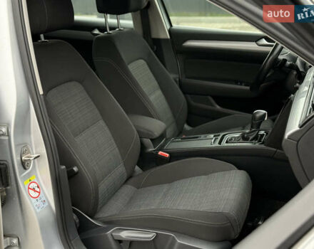 Сірий Фольксваген Пассат, об'ємом двигуна 2 л та пробігом 191 тис. км за 19777 $, фото 86 на Automoto.ua