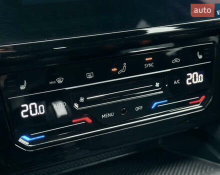 Сірий Фольксваген Пассат, об'ємом двигуна 2 л та пробігом 191 тис. км за 19777 $, фото 105 на Automoto.ua