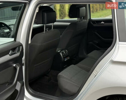 Сірий Фольксваген Пассат, об'ємом двигуна 2 л та пробігом 191 тис. км за 19777 $, фото 71 на Automoto.ua