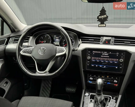 Сірий Фольксваген Пассат, об'ємом двигуна 2 л та пробігом 191 тис. км за 19777 $, фото 92 на Automoto.ua