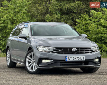 Серый Фольксваген Пассат, объемом двигателя 1.97 л и пробегом 30 тыс. км за 32999 $, фото 3 на Automoto.ua