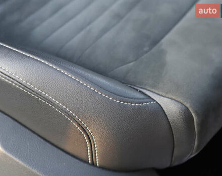 Серый Фольксваген Пассат, объемом двигателя 1.97 л и пробегом 65 тыс. км за 31900 $, фото 98 на Automoto.ua