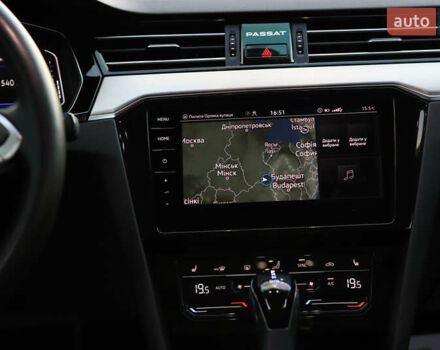 Серый Фольксваген Пассат, объемом двигателя 1.97 л и пробегом 65 тыс. км за 31900 $, фото 122 на Automoto.ua