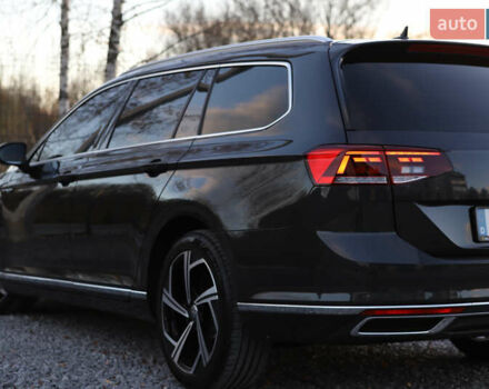 Серый Фольксваген Пассат, объемом двигателя 1.97 л и пробегом 65 тыс. км за 31900 $, фото 27 на Automoto.ua