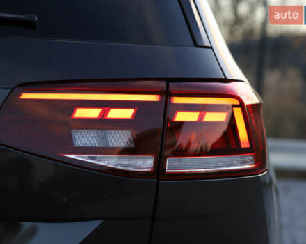 Серый Фольксваген Пассат, объемом двигателя 1.97 л и пробегом 65 тыс. км за 31900 $, фото 24 на Automoto.ua