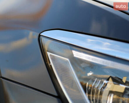 Серый Фольксваген Пассат, объемом двигателя 1.97 л и пробегом 65 тыс. км за 31900 $, фото 19 на Automoto.ua