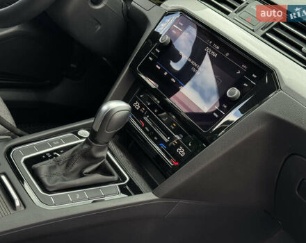 Серый Фольксваген Пассат, объемом двигателя 1.97 л и пробегом 30 тыс. км за 32999 $, фото 20 на Automoto.ua