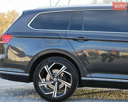 Серый Фольксваген Пассат, объемом двигателя 1.97 л и пробегом 65 тыс. км за 31900 $, фото 38 на Automoto.ua