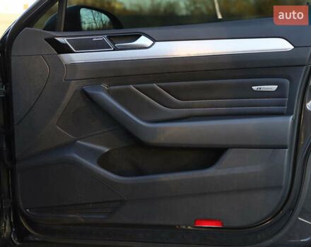 Серый Фольксваген Пассат, объемом двигателя 1.97 л и пробегом 65 тыс. км за 31900 $, фото 61 на Automoto.ua