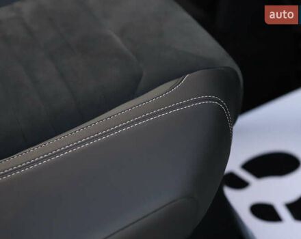 Серый Фольксваген Пассат, объемом двигателя 1.97 л и пробегом 65 тыс. км за 31900 $, фото 113 на Automoto.ua