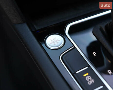 Серый Фольксваген Пассат, объемом двигателя 1.97 л и пробегом 65 тыс. км за 31900 $, фото 87 на Automoto.ua