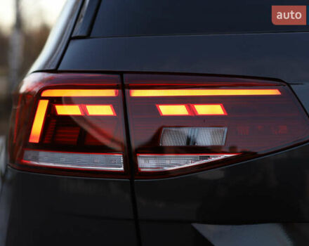 Серый Фольксваген Пассат, объемом двигателя 1.97 л и пробегом 65 тыс. км за 31900 $, фото 23 на Automoto.ua