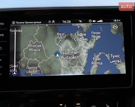 Серый Фольксваген Пассат, объемом двигателя 1.97 л и пробегом 65 тыс. км за 31900 $, фото 81 на Automoto.ua