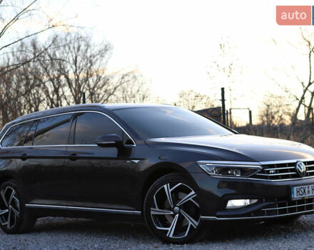 Серый Фольксваген Пассат, объемом двигателя 1.97 л и пробегом 65 тыс. км за 31900 $, фото 1 на Automoto.ua